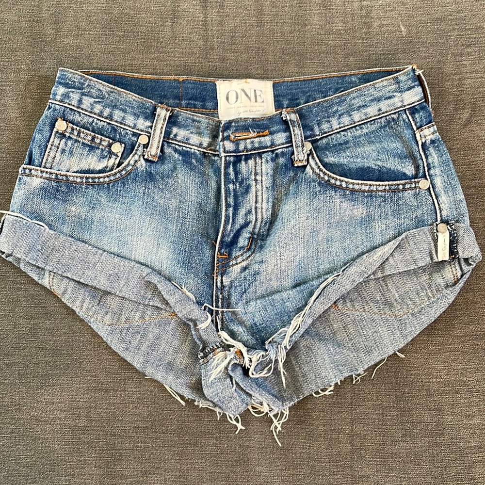 One teaspoon bandits shorts 25